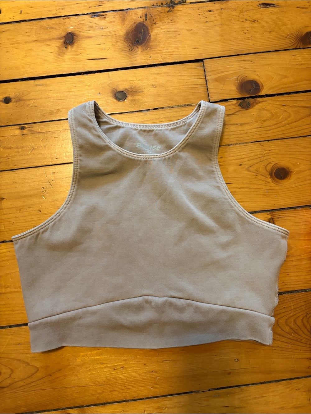 Cropped Ribbed Tank Top in Light Gray - Unbranded